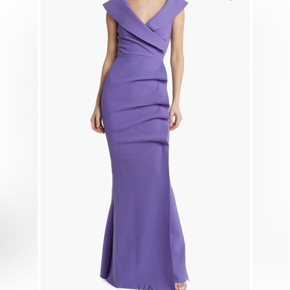 NWT CHIARA BONI LA PETITE ROBE Norc Portrait Collar Mermaid Gown  size 2 - Picture 2 of 9